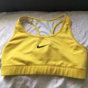 🎀Nike sports bra🎀